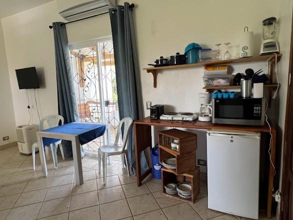 Puesta Del Sol Hotel Quepos Eksteriør billede