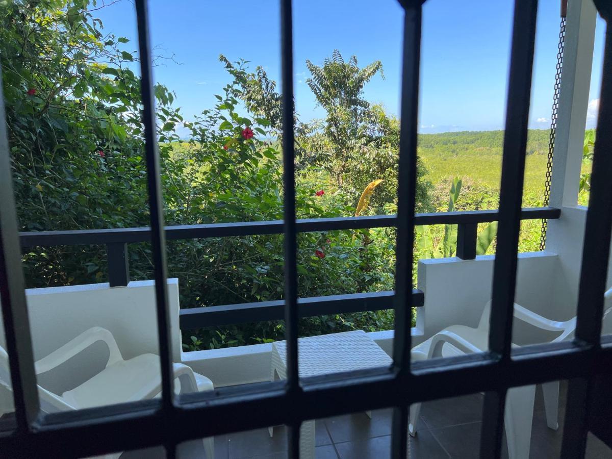 Puesta Del Sol Hotel Quepos Eksteriør billede